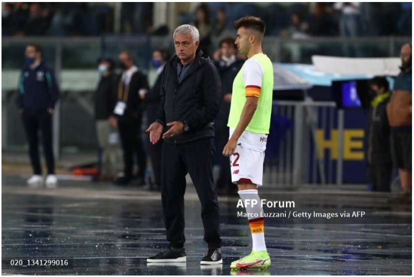 Mourinho vẫn còn đất ở Serie A.